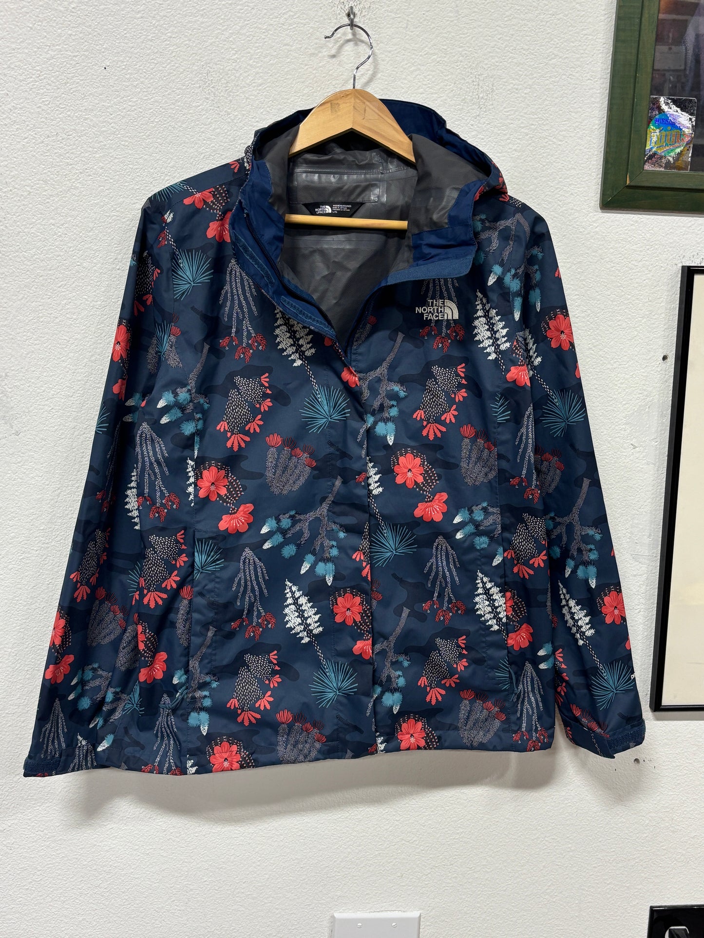 The North Face Women's Floral Print Dry Vent Shell Jacket Size XL