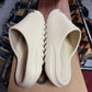 Yeezy Slide 'Bone' Size 9