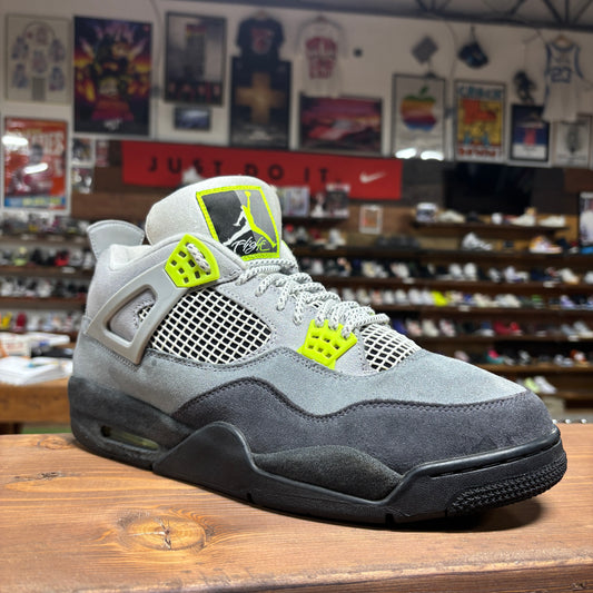 Jordan 4 'Neon 95' Size 12