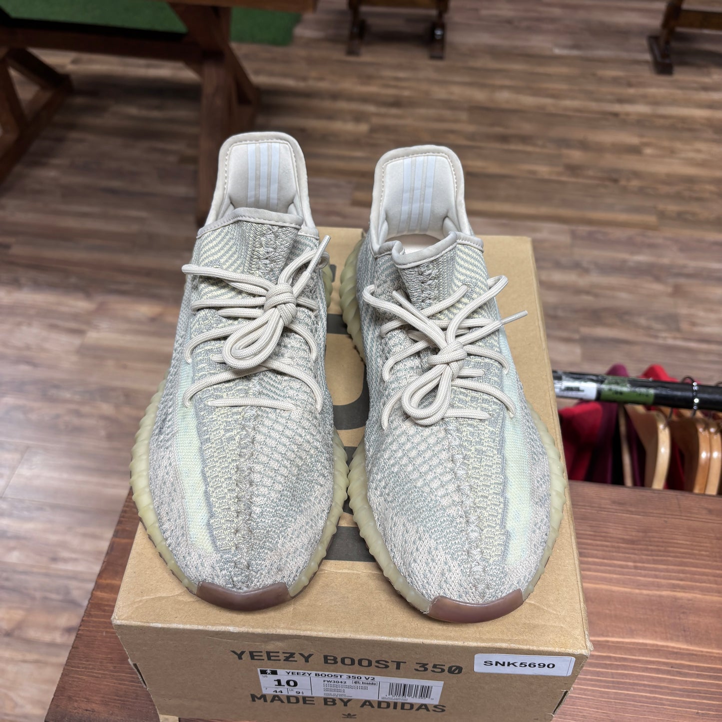 Yeezy 350 v2 'Citrin' Size 10