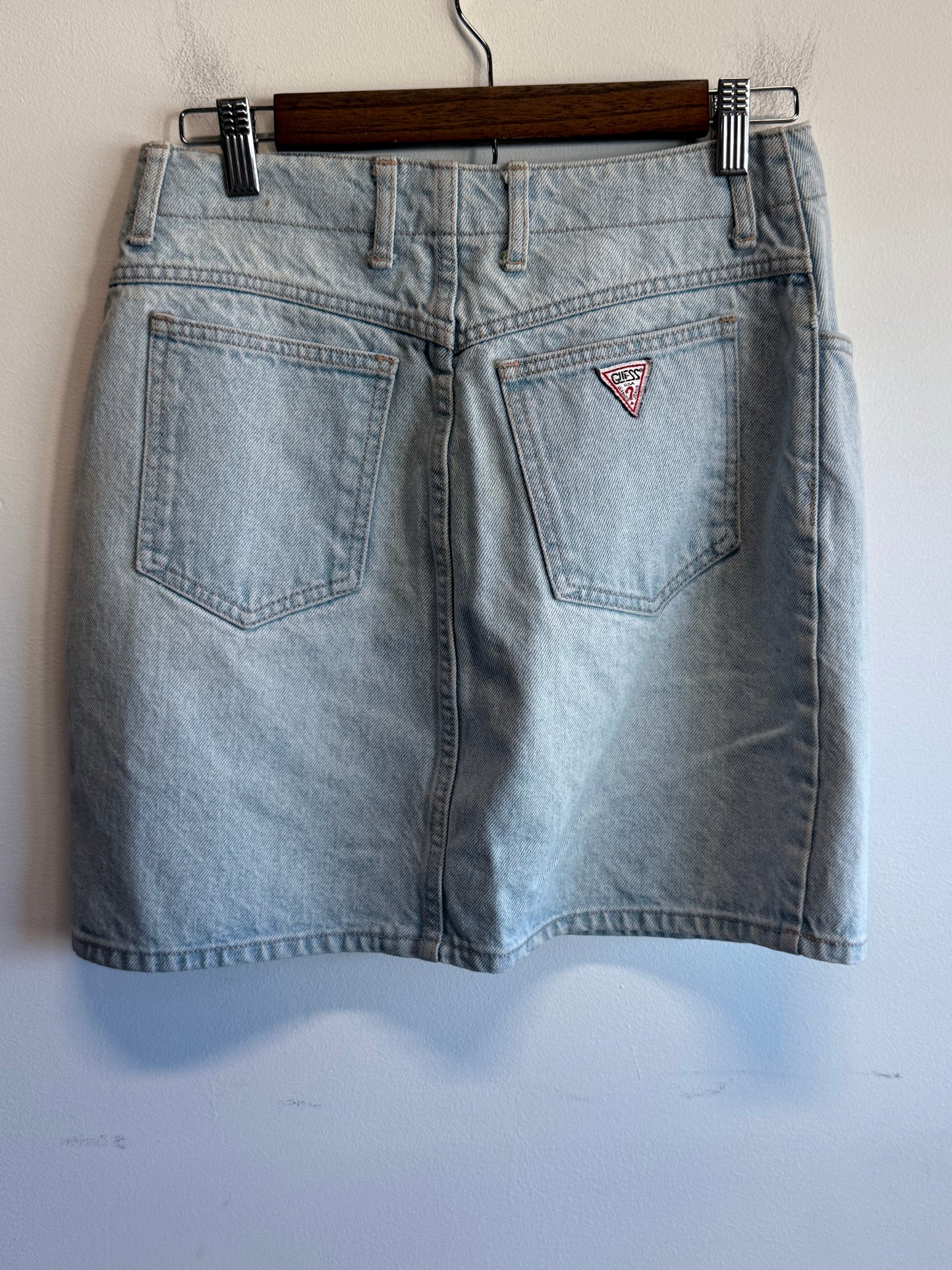 Vintage 90's GUESS Women's Light Wash Denim Mini Skirt Size 27