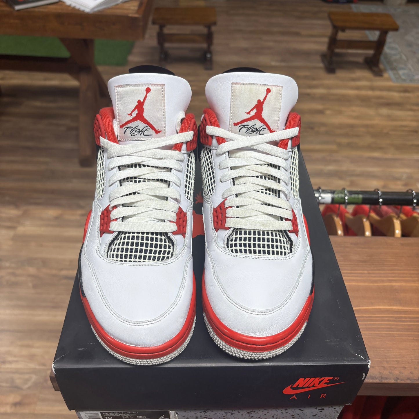 Jordan 4 'Fire Red' Size 10