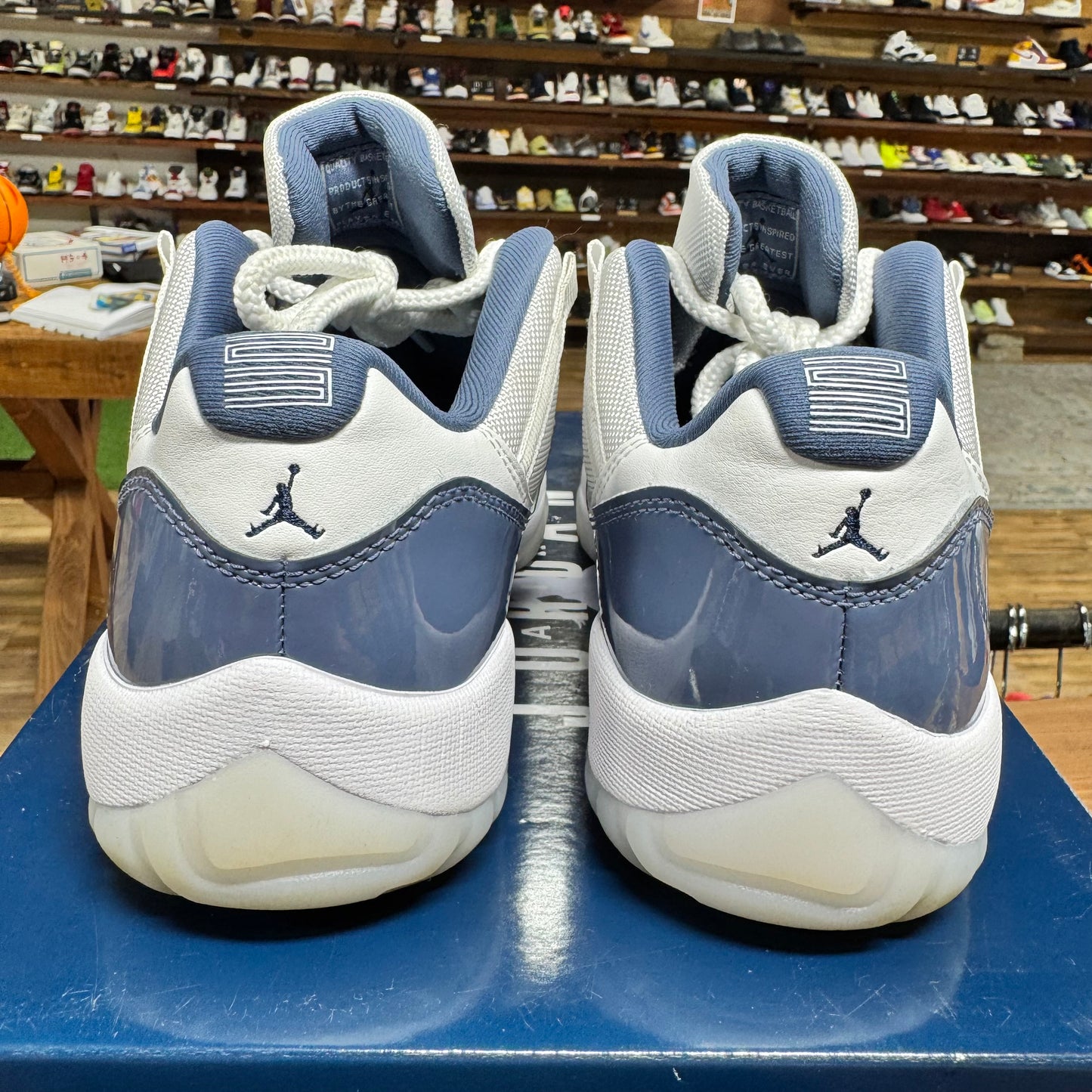 Jordan 11 Low 'Diffused Blue' Size 8.5