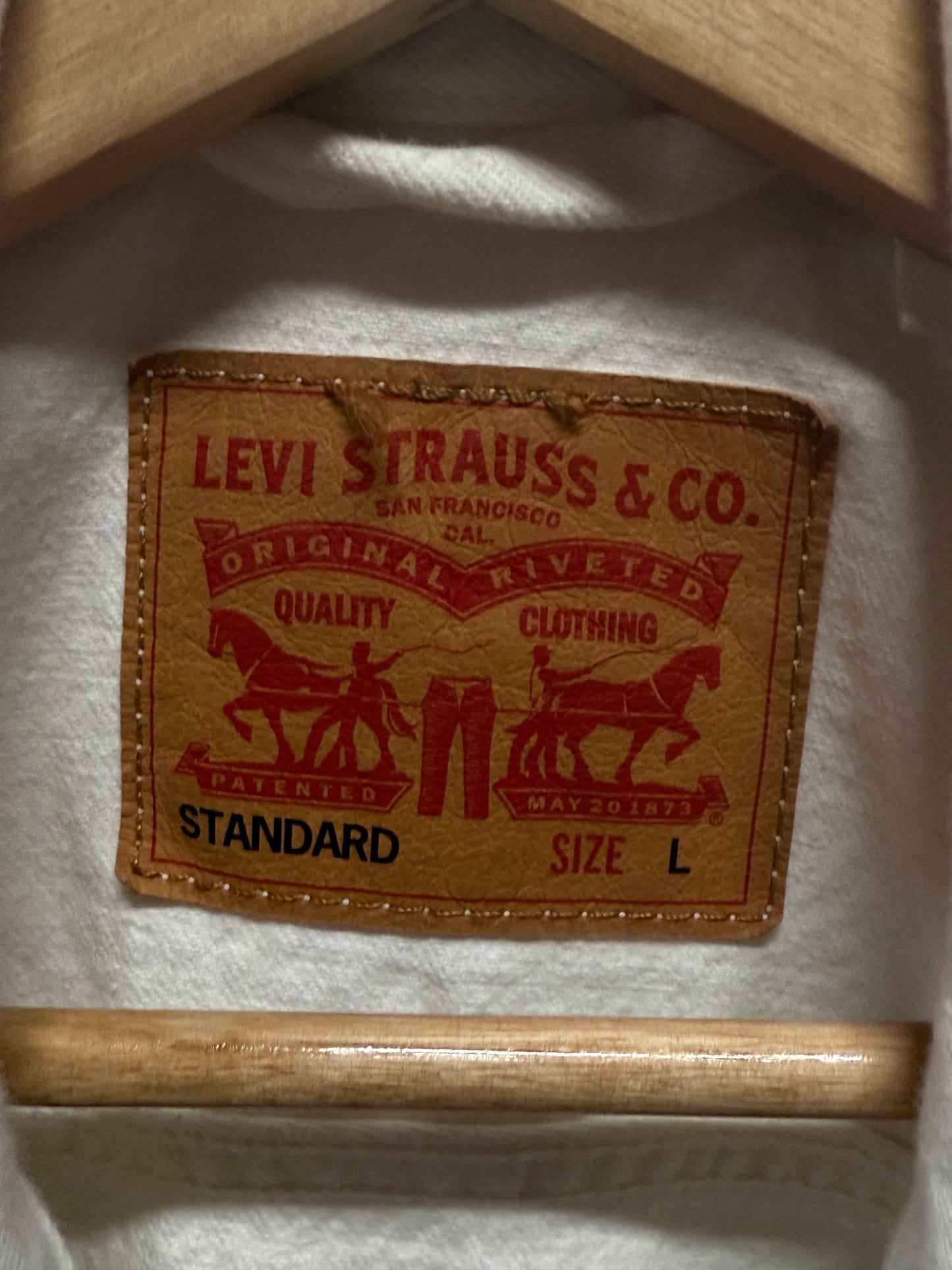 Levi's White Denim Trucker Jacket Size Large