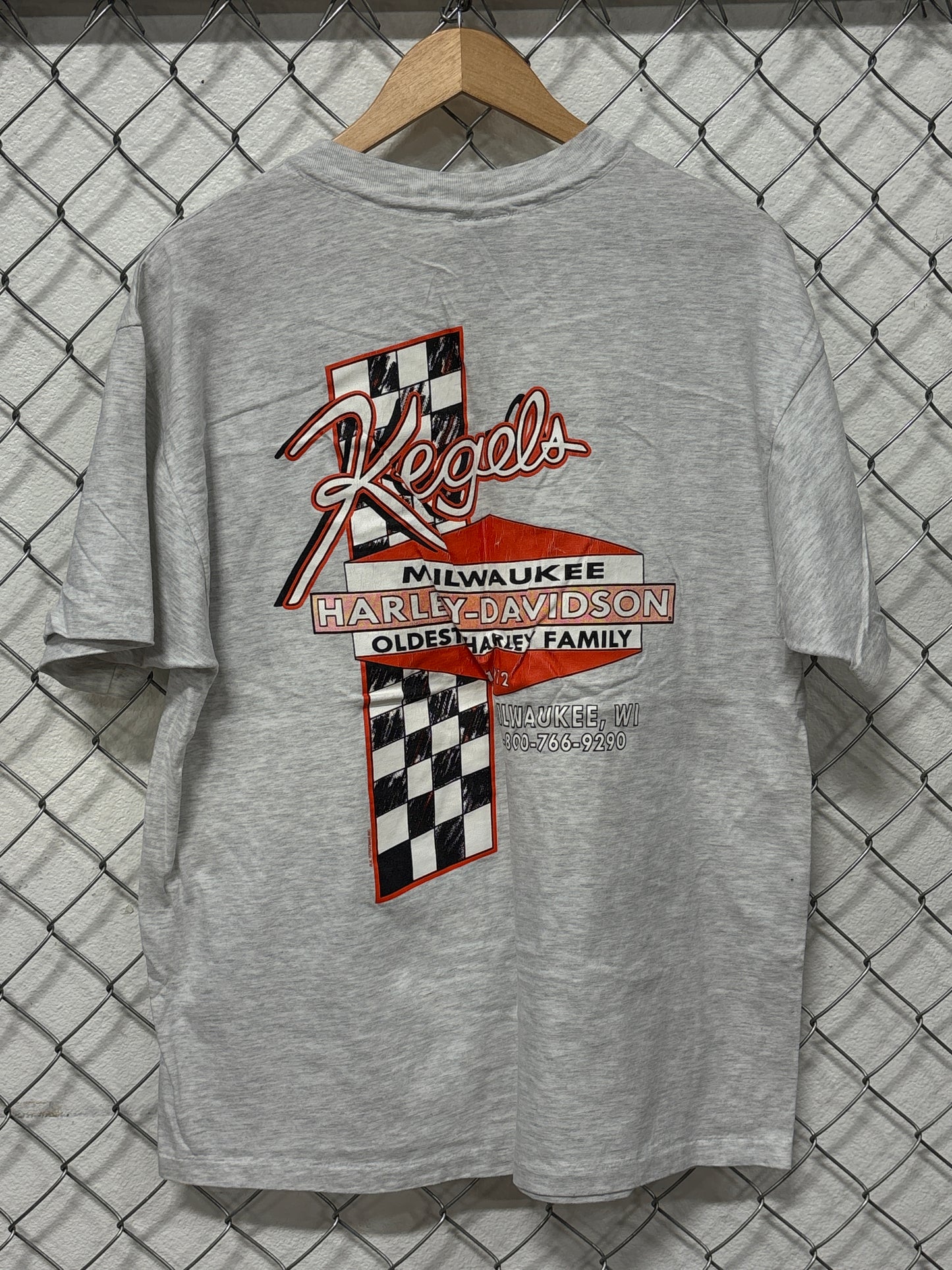 Vintage 90's Harley Davidson Oldest Harley Family Milwaukee Tee Size XL