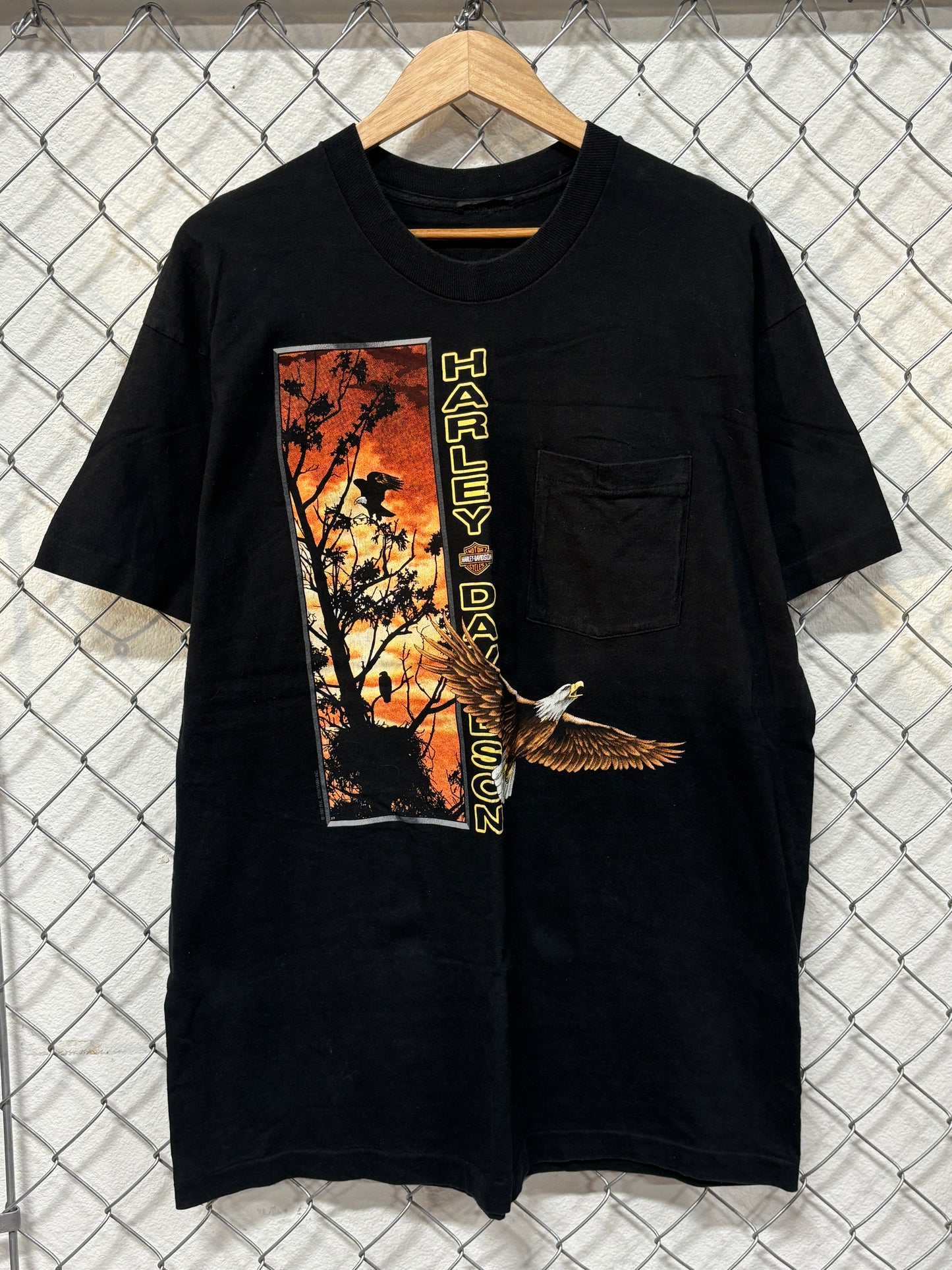Vintage 90's Harley Davidson Bald Eagles Biker Pocket Tee Size XL
