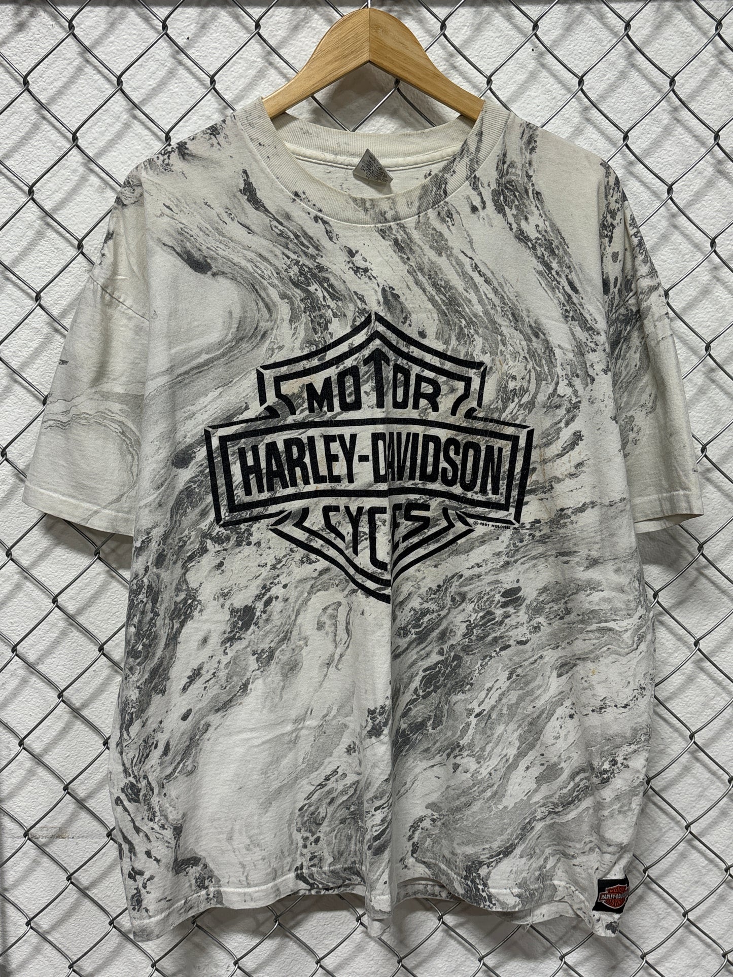 Vintage 1991 Harley Davidson Marbled South Dakota Biker Graphic Tee Size XL