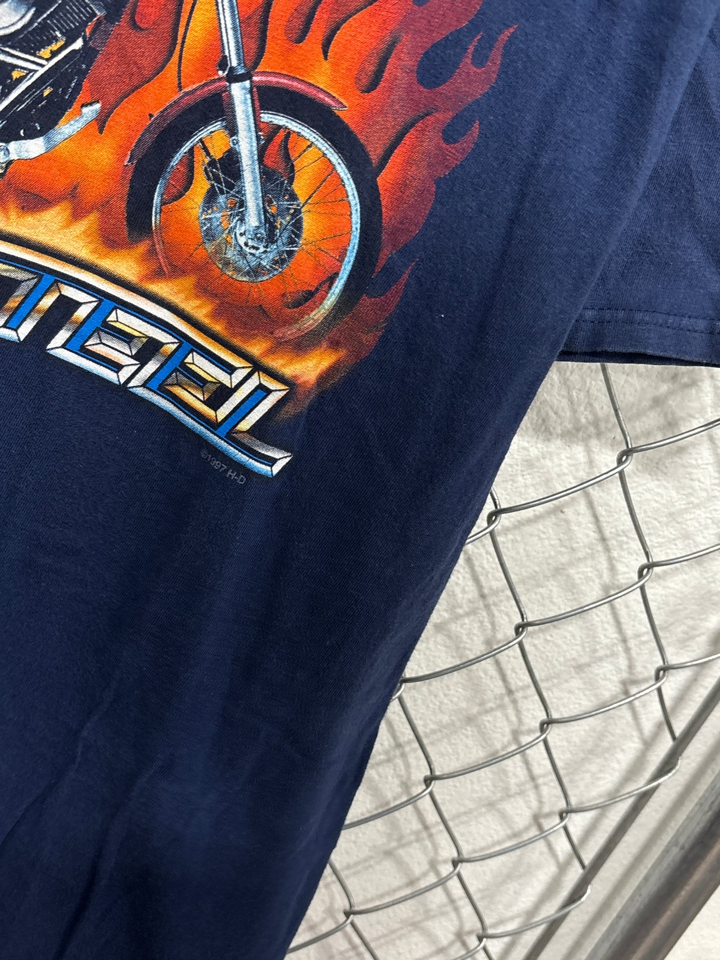 Vintage 1997 Harley Davidson One Hot Piece of Steel Biker Tee Size XL