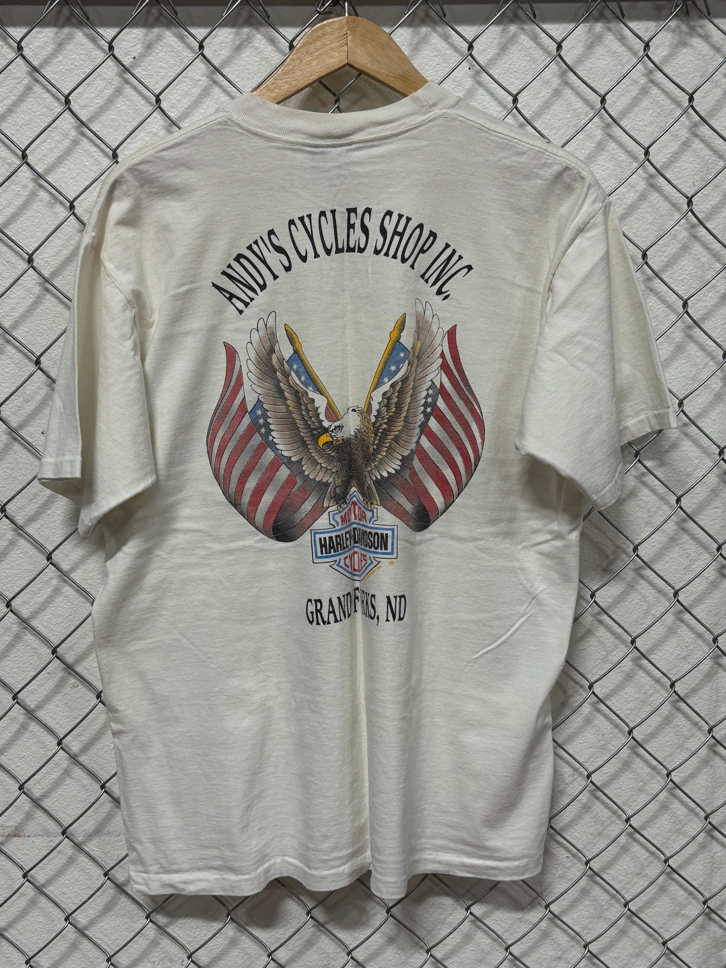 Vintage 1992 Harley Davidson Bald Eagle Lone Wolf Biker Tee Size XL