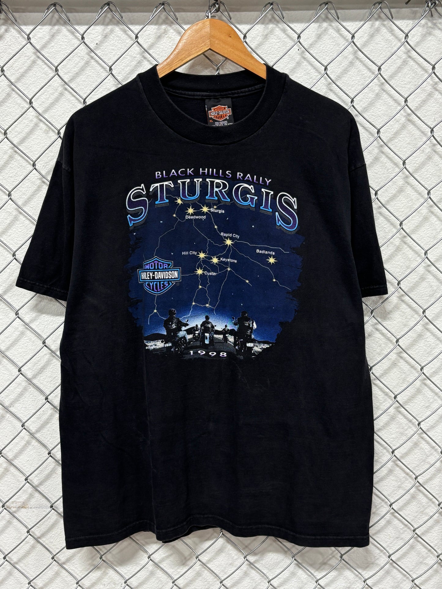 Vintage 1998 Harley Davidson Black Hills Rally Sturgis Tee Size XL