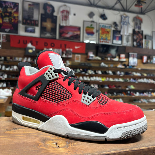 Jordan 4 'Toro Bravo' Size 10