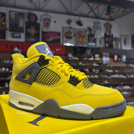 Jordan 4 'Lightning' Size 12