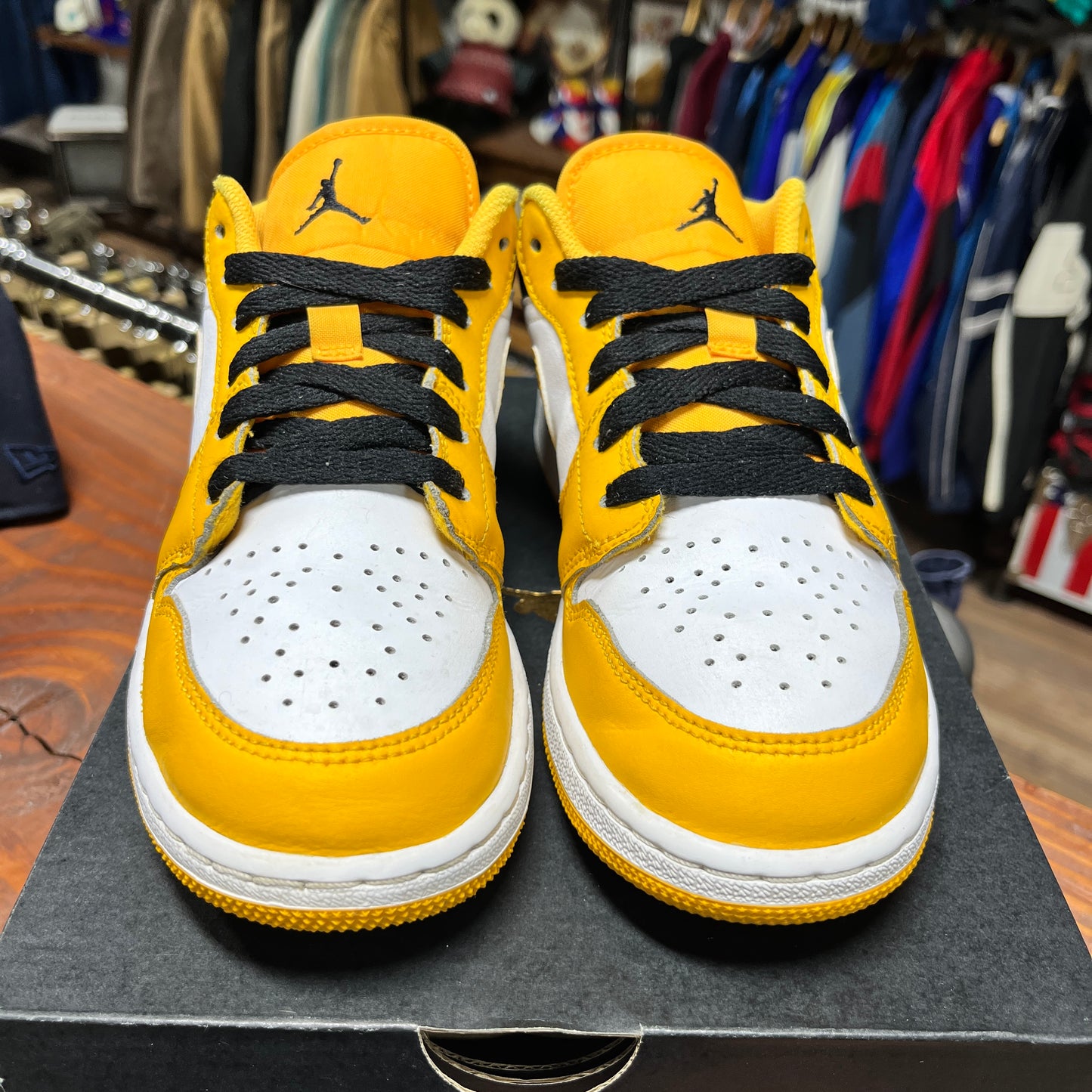 Jordan 1 Low 'Taxi' Size 5Y