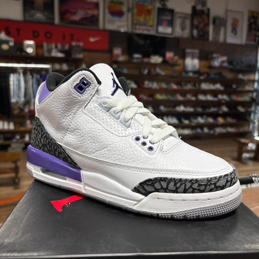 Jordan 3 'Dark Iris' Size 5Y