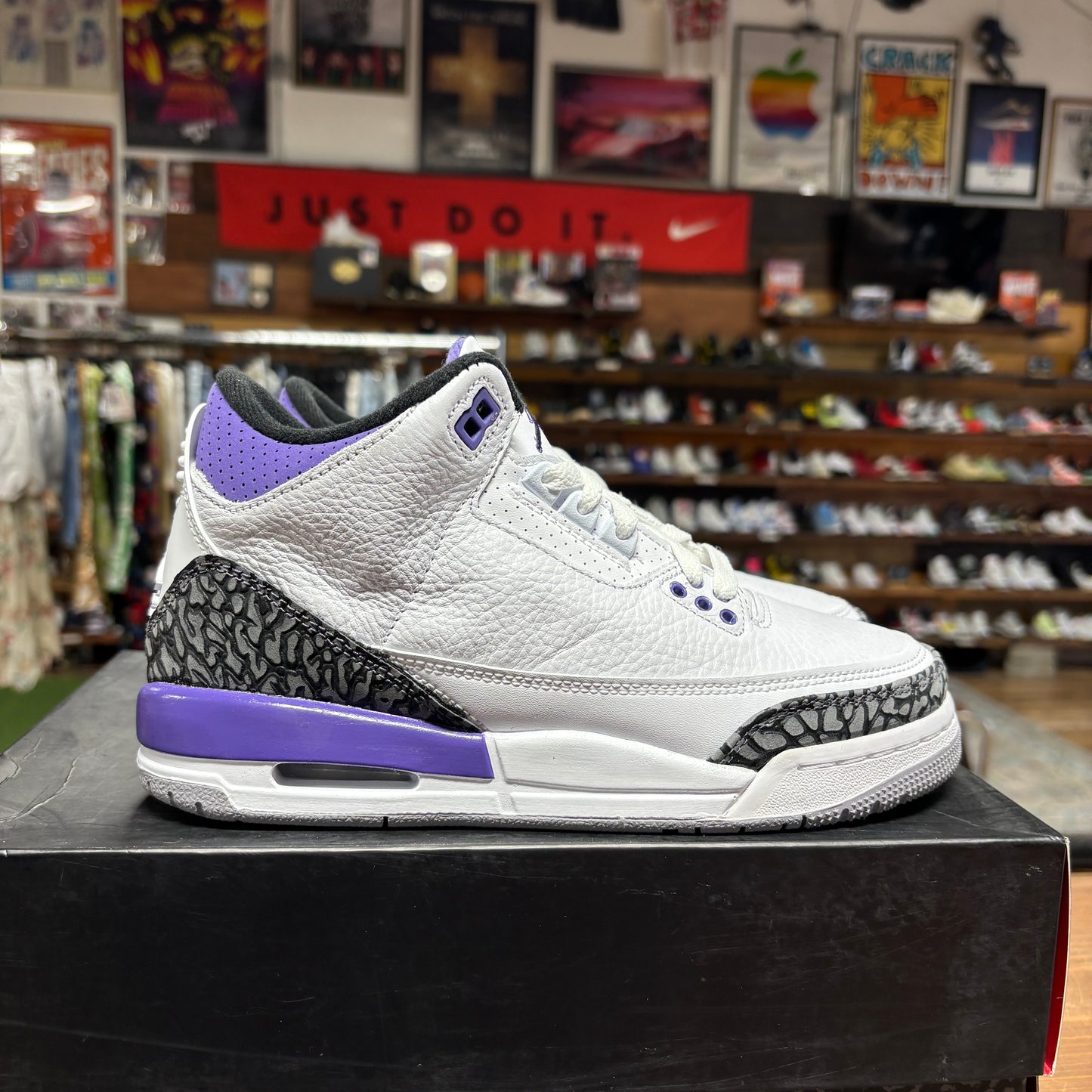 Jordan 3 'Dark Iris' Size 5Y