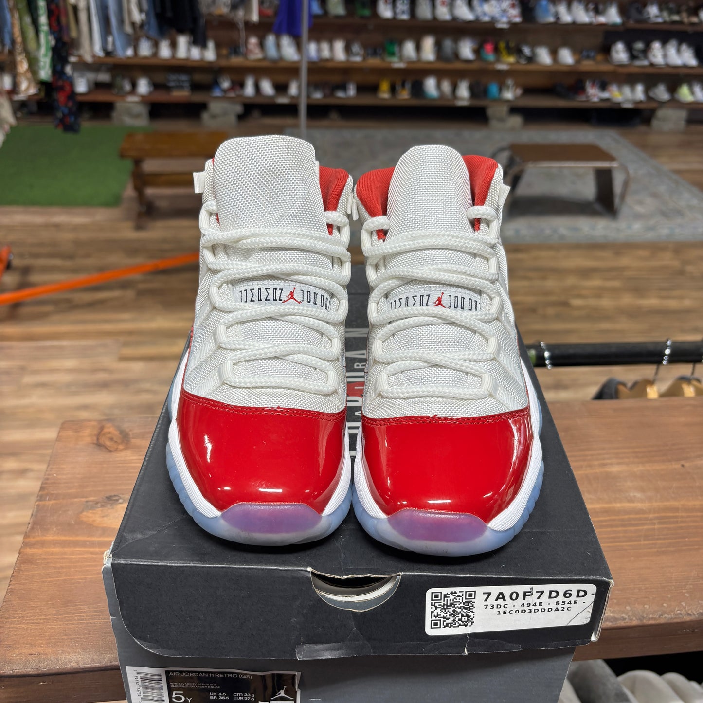 Jordan 11 'Cherry' Size 5Y