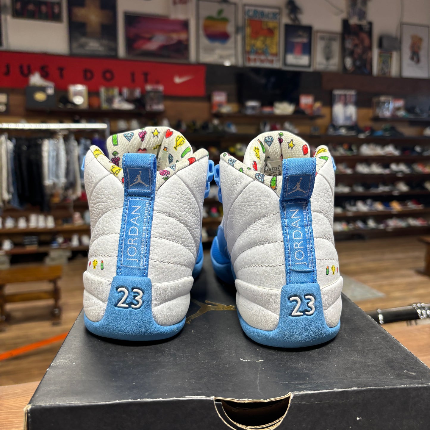 Jordan 12 'Emoji' Size 5Y