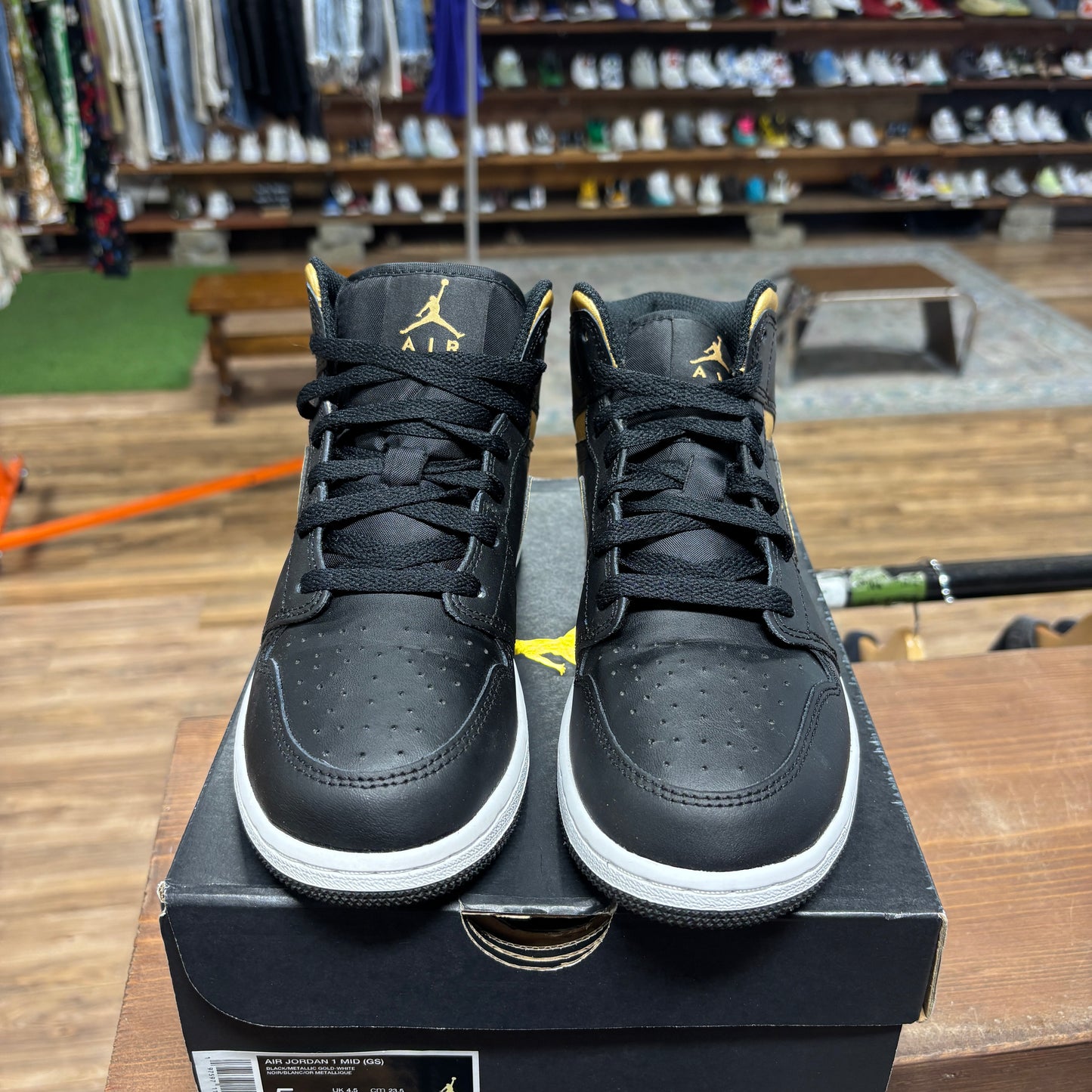 Jordan 1 Mid 'Black Metallic Gold' Size 5Y
