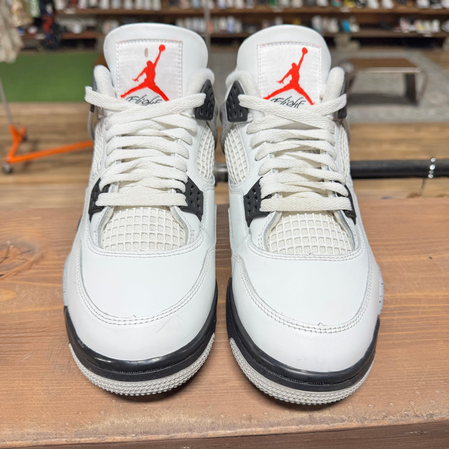 Jordan 4 'White Cement' Size 8