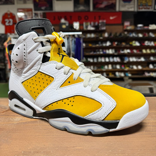 Jordan 6 'Yellow Ochre' Size 8