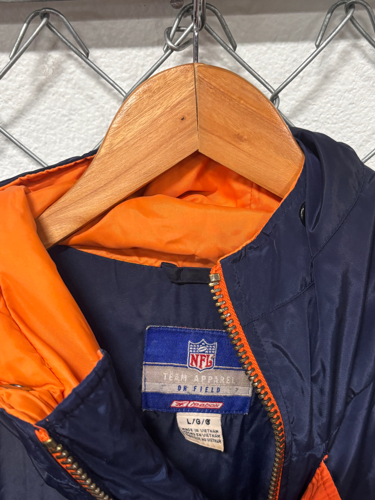 Y2K Denver Broncos Reebok NFL Logo Puffer Jacket Size Large
