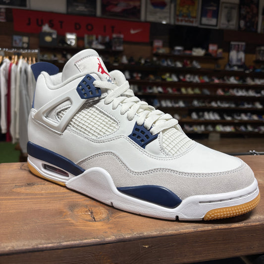 Jordan 4 'Navy SB' Size 11 (DS)