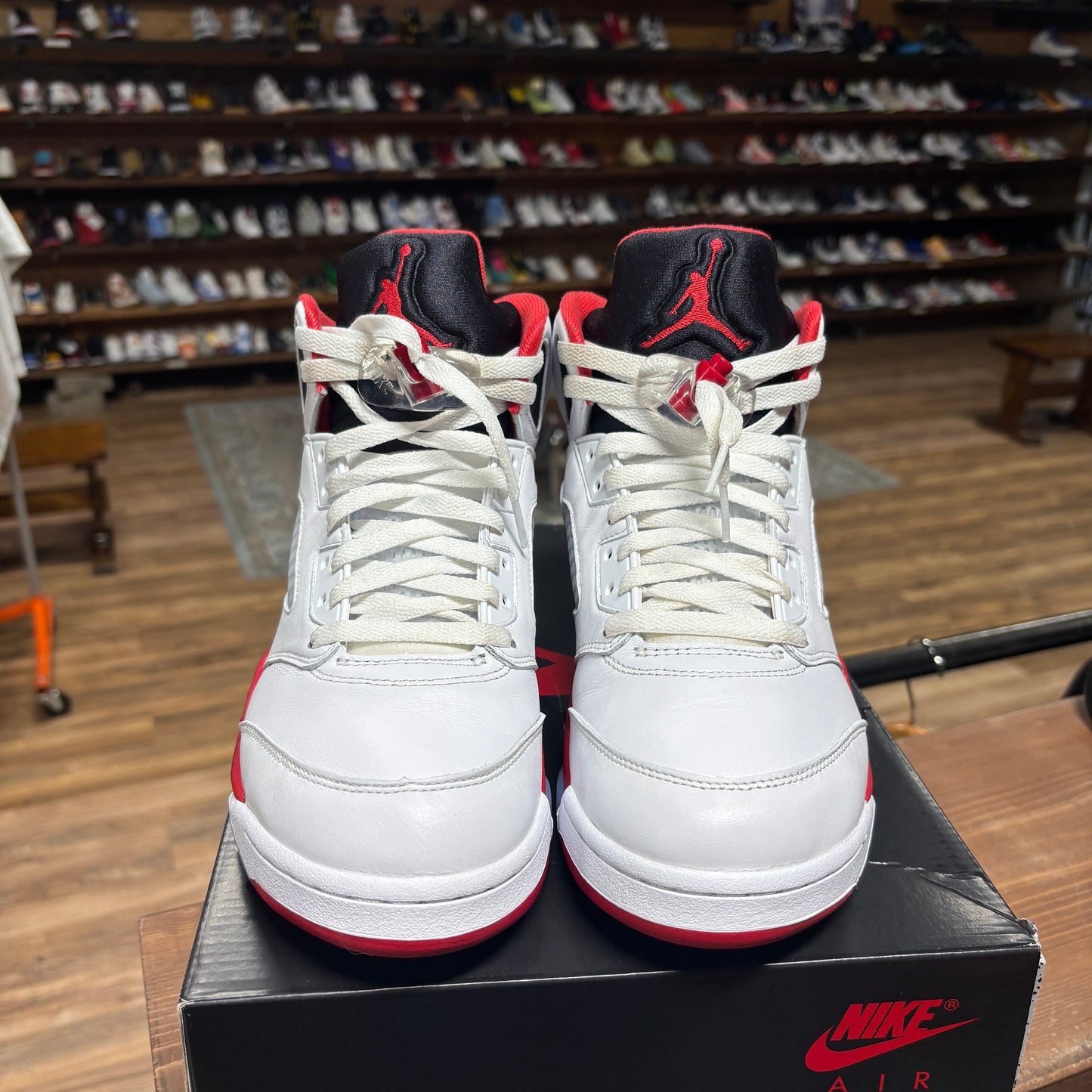 Jordan 5 'Fire Red Black Tongue' Size 9.5
