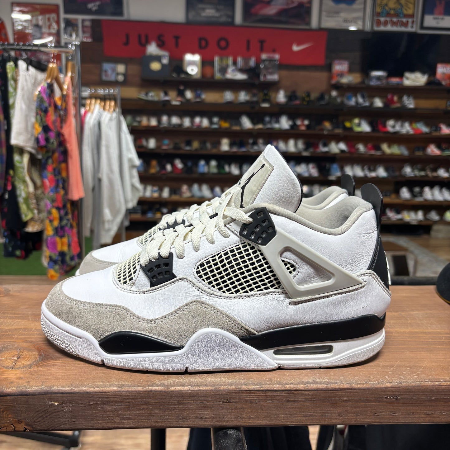 Jordan 4 'Military Black' Size 11