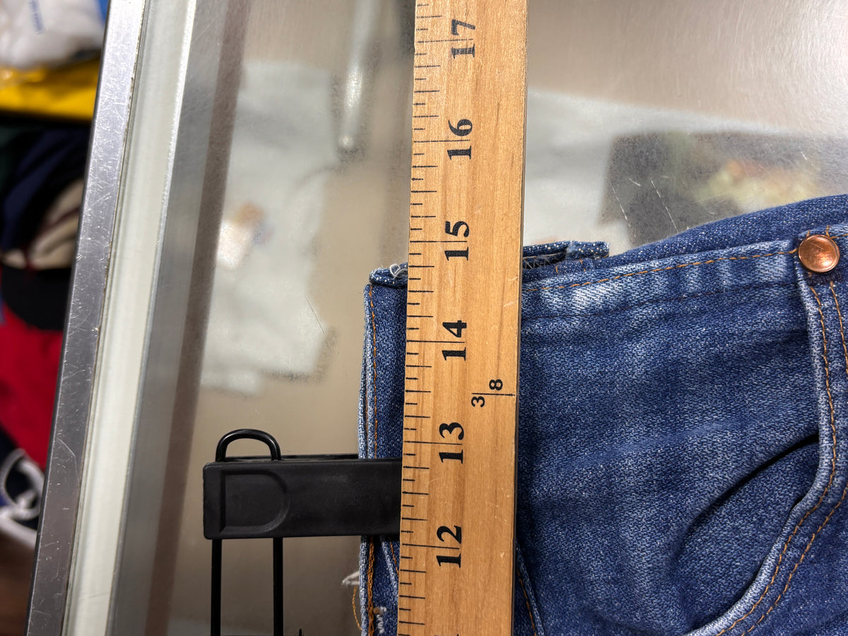 Vintage Wrangler Made in USA Denim Jeans Size 29x34