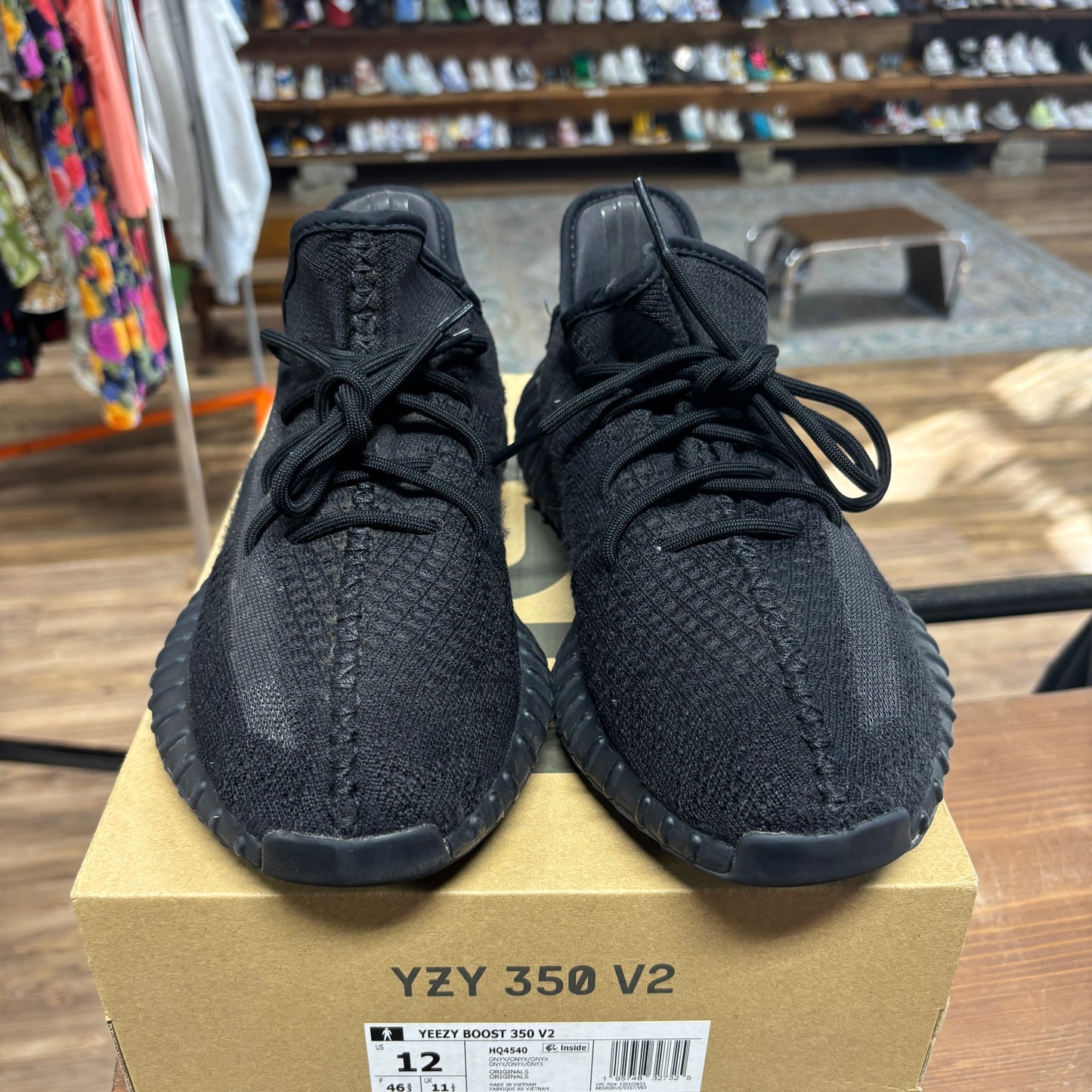 Yeezy 350 v2 'Onyx' Size 12