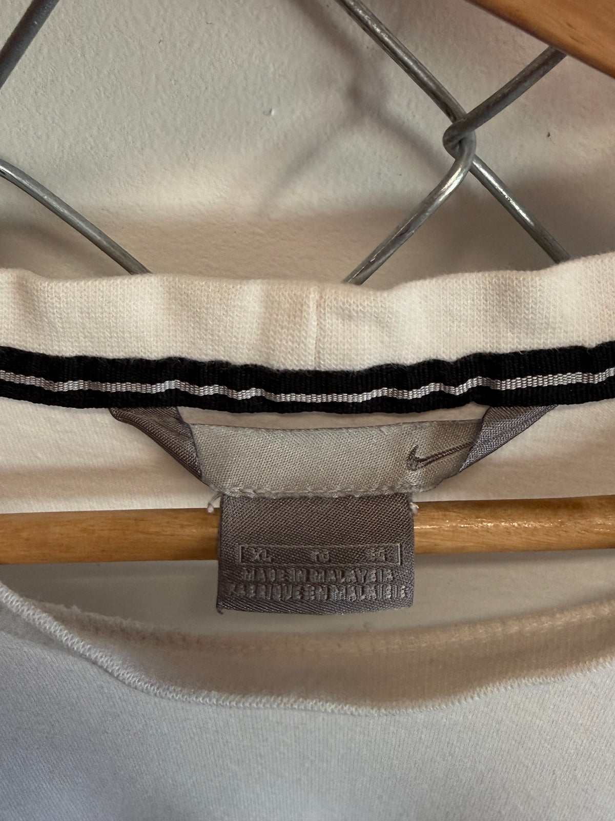 Y2K Nike White Spell Out Tee Size XL