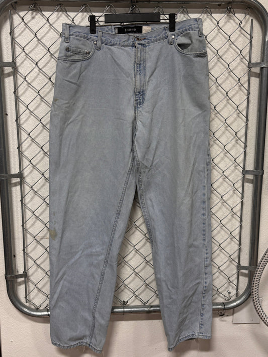 Vintage Levi's Silver Tab Loose Fit Baggy Light Wash Denim Jeans Size 36x34