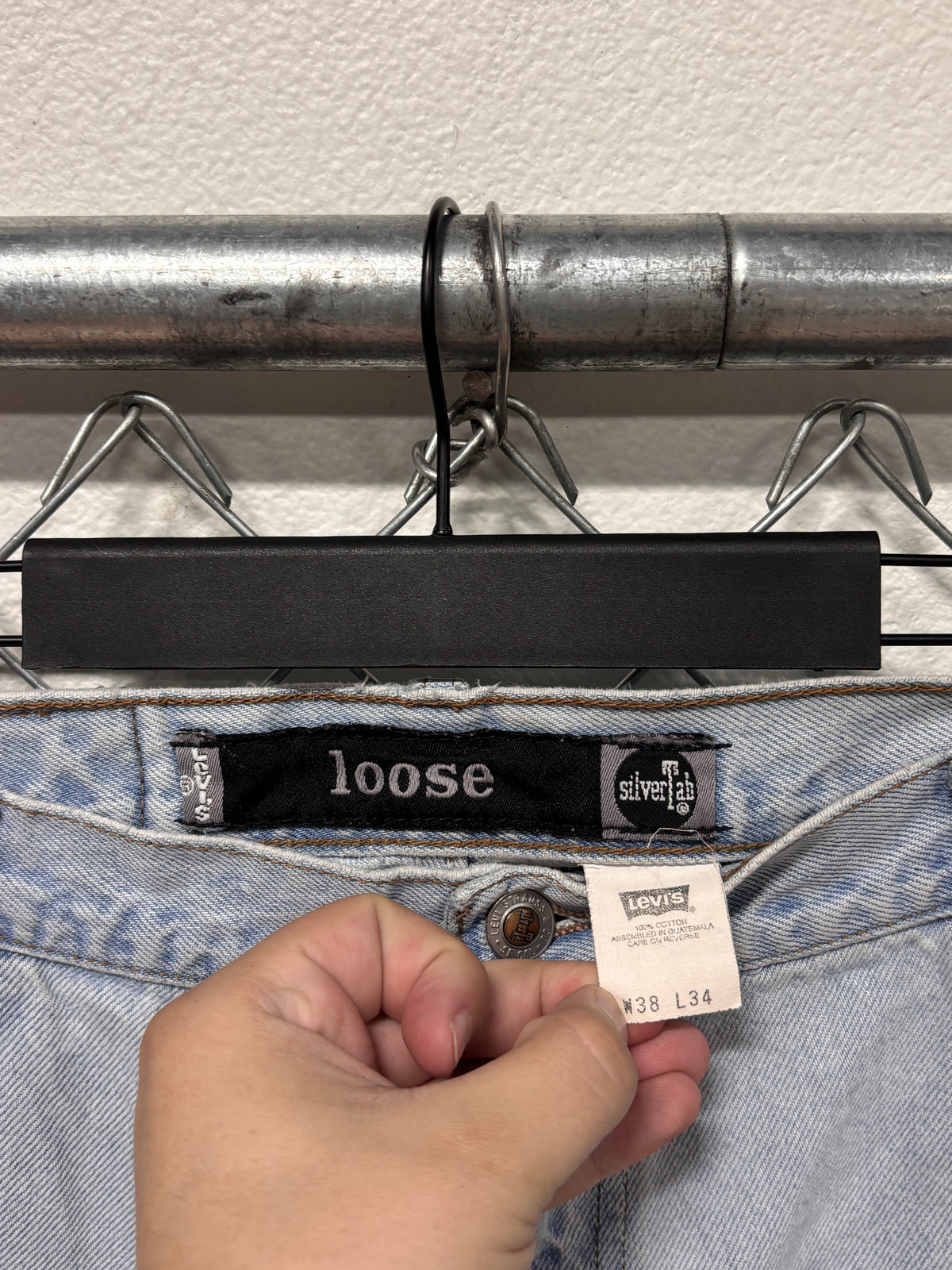 Vintage Levi's Silver Tab Loose Fit Baggy Light Wash Denim Jeans Size 36x34