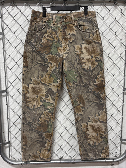 Vintage Wrangler Woodland Camo Rugged Wear Hunting Jeans Size 32x30