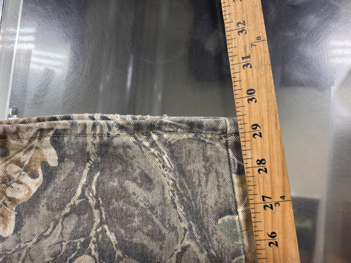 Vintage Wrangler Woodland Camo Rugged Wear Hunting Jeans Size 32x30