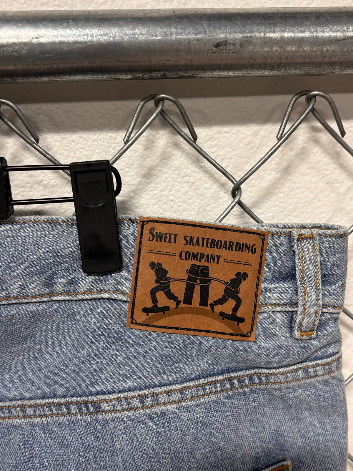Sweet Skateboarding Company Light Wash Baggy Denim Skater Jeans Size 38x32