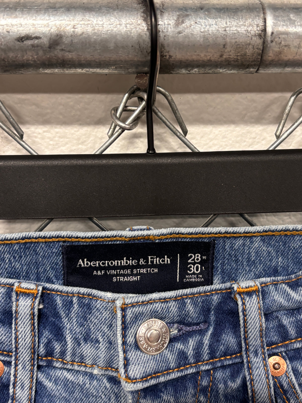 Abercrombie and Fitch Straight Vintage Stretch Denim Jeans Size 28x28