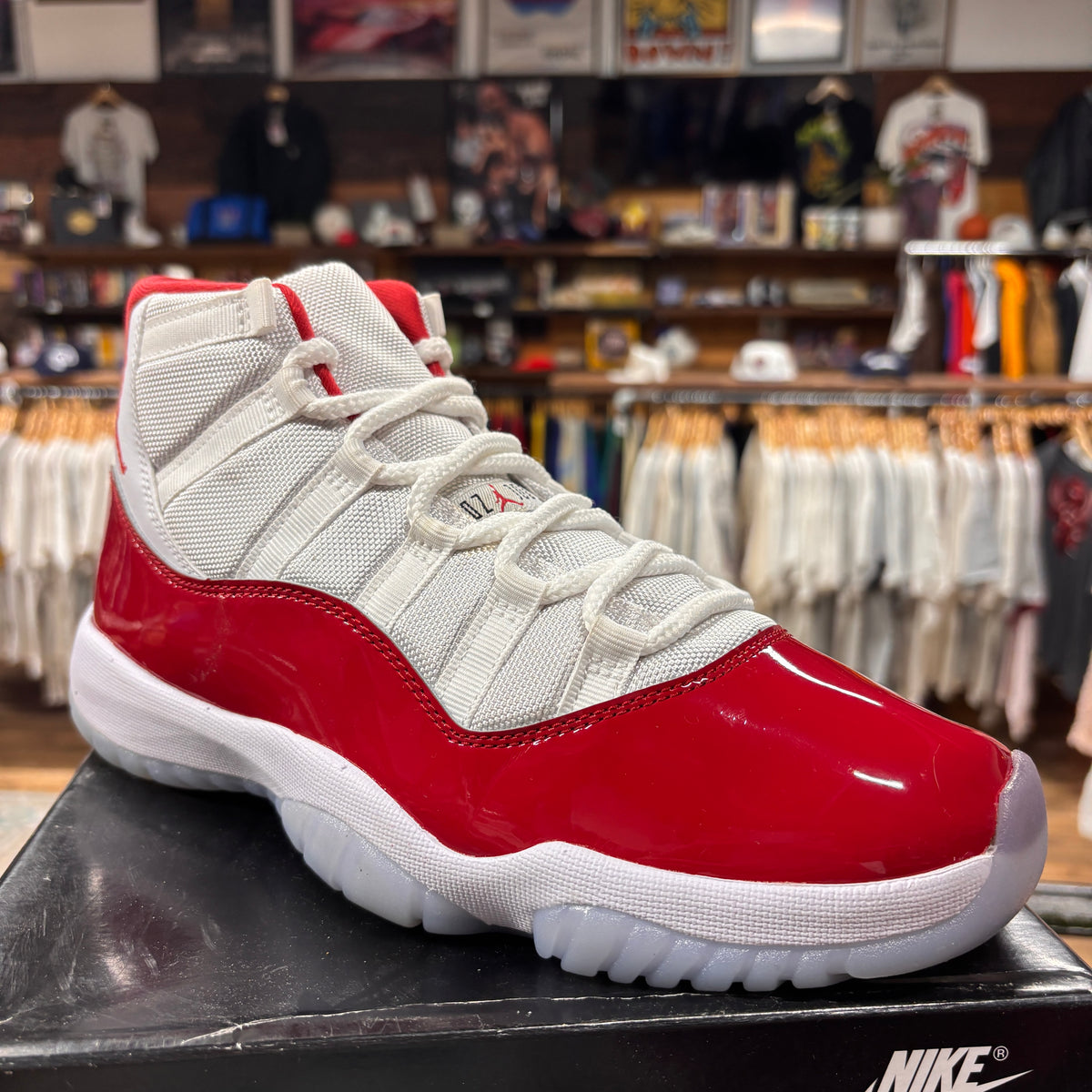 Jordan 11 'Cherry' Size 9