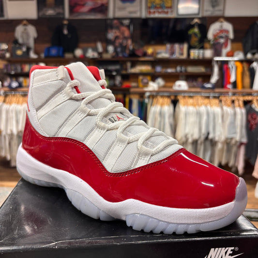 Jordan 11 'Cherry' Size 9