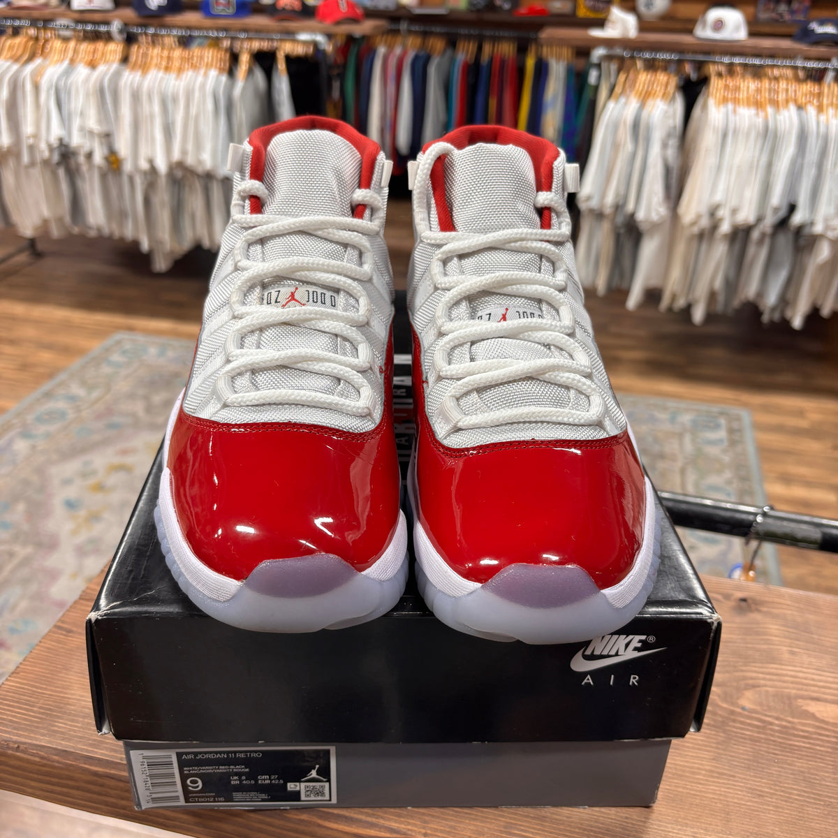 Jordan 11 'Cherry' Size 9