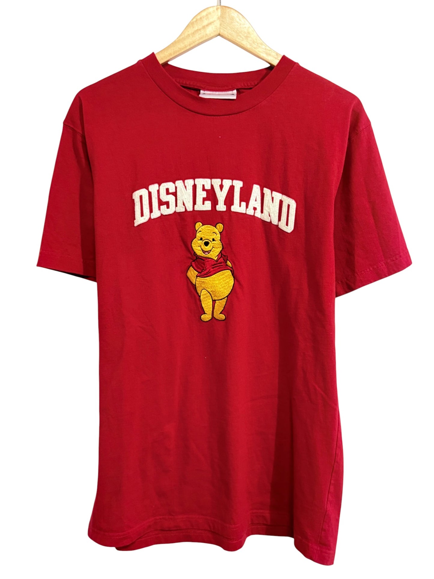 Vintage Y2K Disneyland Winnie the Pooh Cartoon Tee Size XL