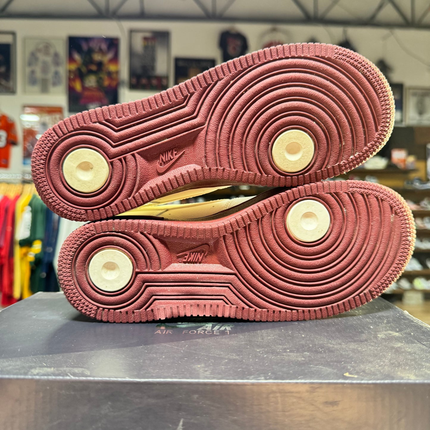 Nike AF1 Low '40th Anniversary Red' Size 6.5W/5Y