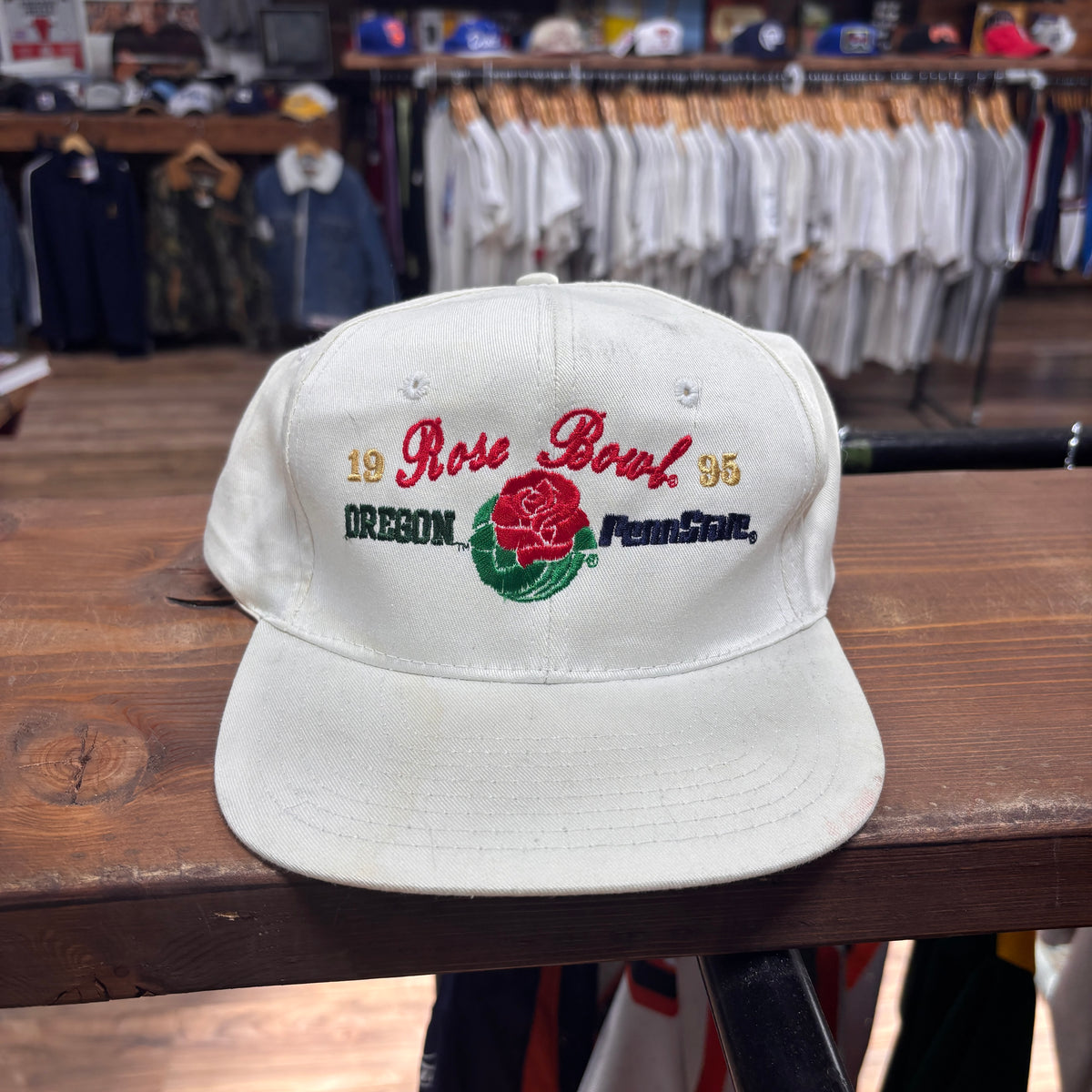 Vintage 1995 Rose Bowl Oregon Penn State Pasadena White Snapback Hat