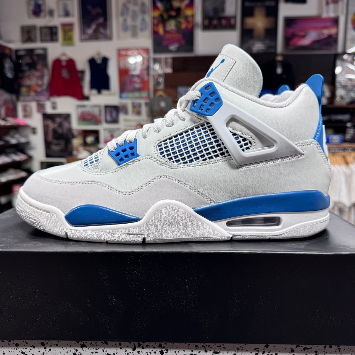 Jordan 4 'Military Blue' Size 11.5