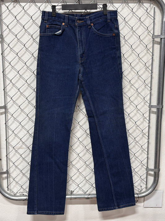 Vintage Levi's 517 Flared Dark Wash Denim Jeans Size 31x33