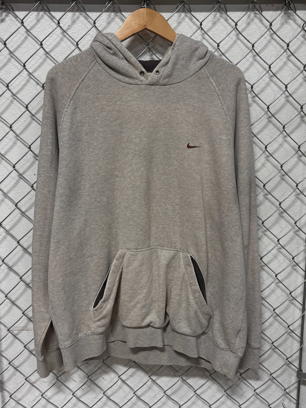 Y2K Nike Grey Small Brown Swoosh Hoodie Size XL