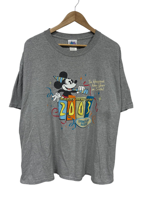Vintage 2003 Disney Mickey Mouse Happy New Year Cartoon Tee Size XXL