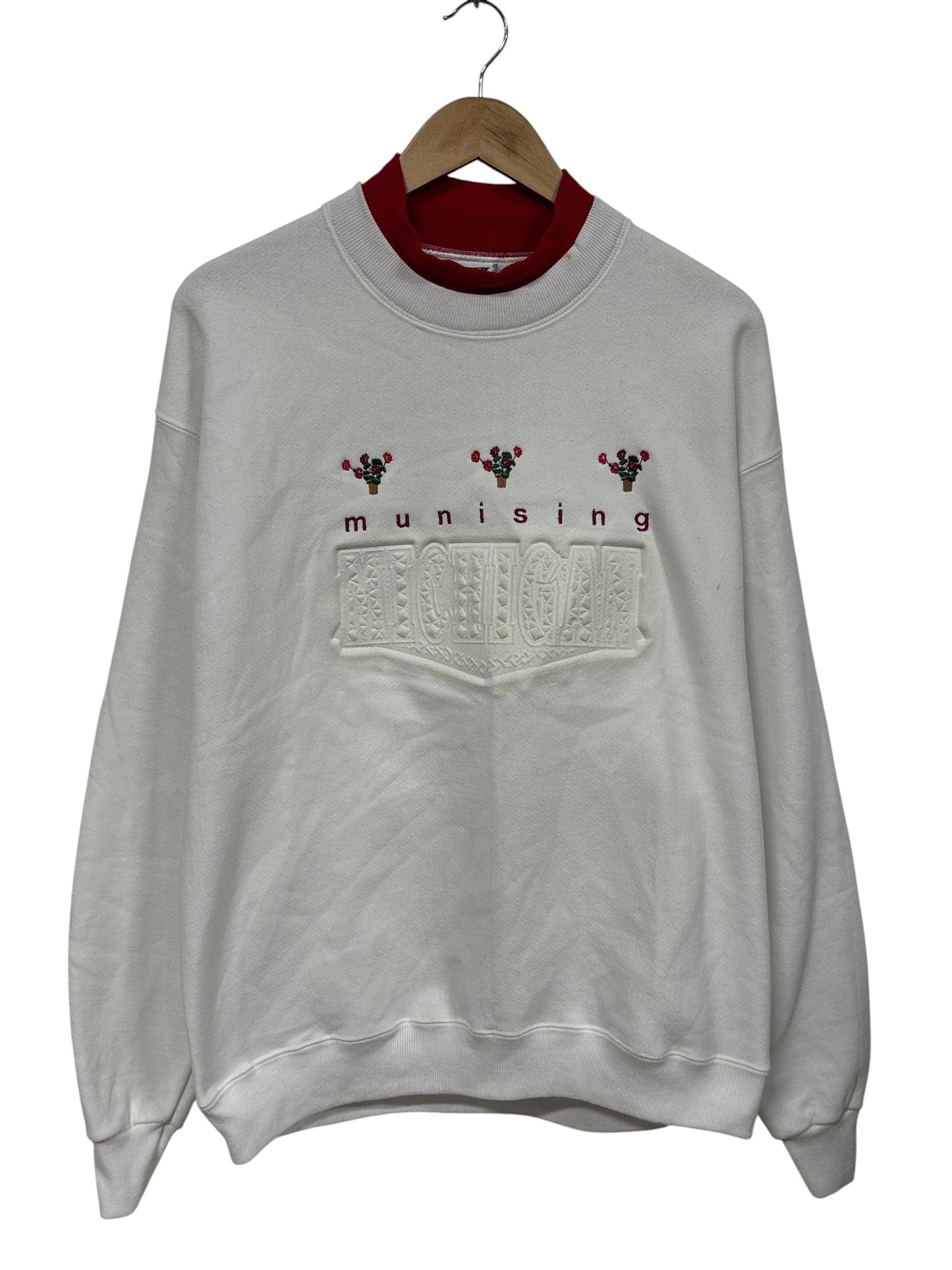 Vintage 90's Munising Michigan Flower Embroidered Sweater Size Large