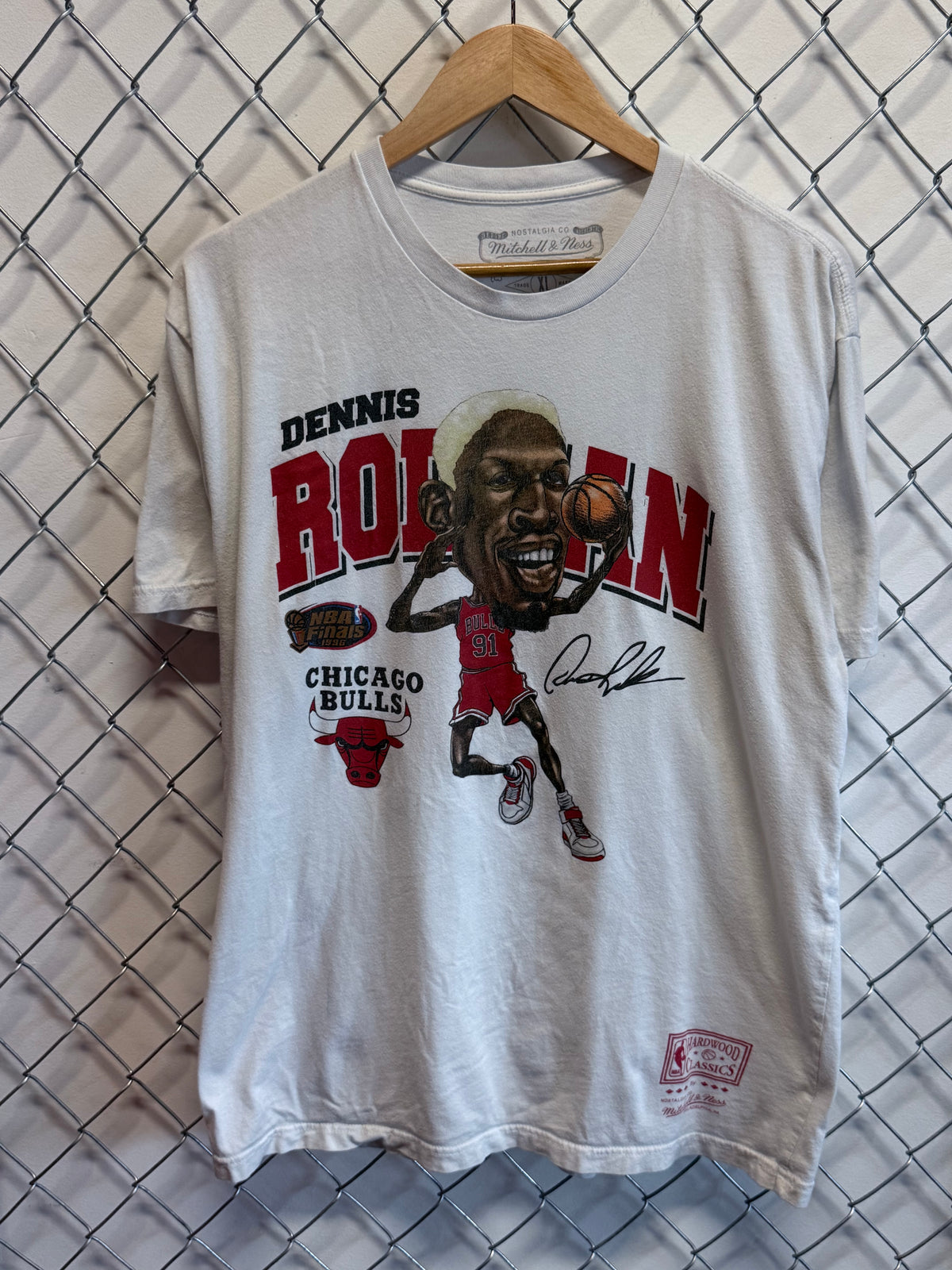 Mitchell & Ness Dennis Rodman Big Head NBA Graphic Tee Size XL
