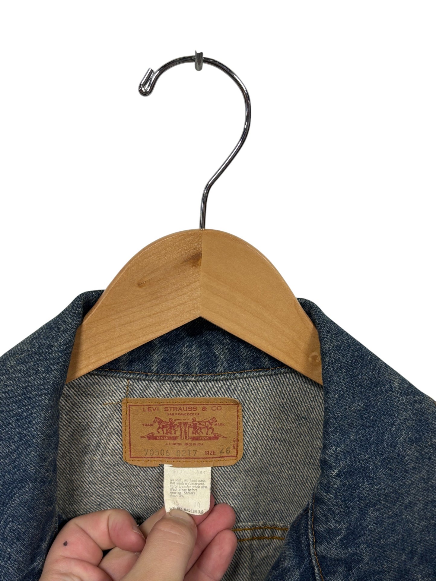 Vintage 80's Levi's 70506 Made in USA Denim Trucker Jacket Size 46 Large